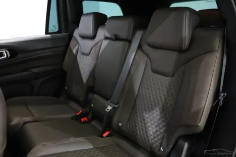 JEEP Commander 2.0 16V 4P TD380 OVERLAND 4X4 TURBO DIESEL AUTOMÁTICO AT9, Foto 8