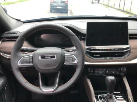 JEEP Commander 2.2 TURBO DIESEL OVERLAND 4X4 AUTOM�TICO AT9, Foto 10