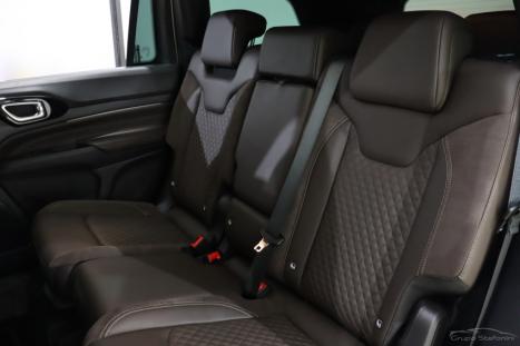 JEEP Commander 2.2 TURBO DIESEL OVERLAND 4X4 AUTOMÁTICO AT9, Foto 8