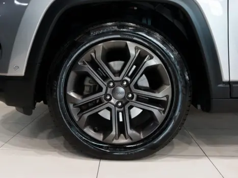 JEEP Compass 1.3 16V 4P FLEX LONGITUDE 80 ANOS T270 TURBO AUTOM�TICO, Foto 9