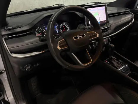 JEEP Compass 1.3 16V 4P FLEX LONGITUDE 80 ANOS T270 TURBO AUTOM�TICO, Foto 13