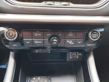 JEEP Compass 1.3 16V 4P FLEX LONGITUDE 80 ANOS T270 TURBO AUTOM�TICO, Foto 11