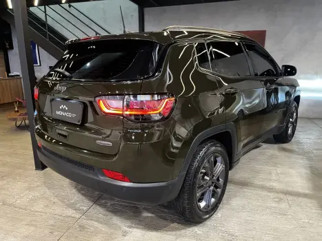 JEEP Compass 1.3 16V 4P FLEX LONGITUDE 80 ANOS T270 TURBO AUTOMÁTICO, Foto 4
