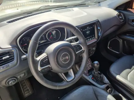 JEEP Compass 2.0 16V 4P LONGITUDE TURBO DIESEL 4X4 AUTOMÁTICO, Foto 6 JEEP Compass 2.0 16V 4P LONGITUDE TURBO DIESEL 4X4 AUTOMÁTICO, Foto 6