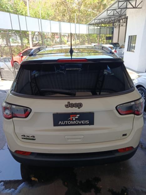 JEEP Compass 2.0 16V 4P S TURBO DIESEL 4X4 AUTOMÁTICO, Foto 5 JEEP Compass 2.0 16V 4P S TURBO DIESEL 4X4 AUTOMÁTICO, Foto 5