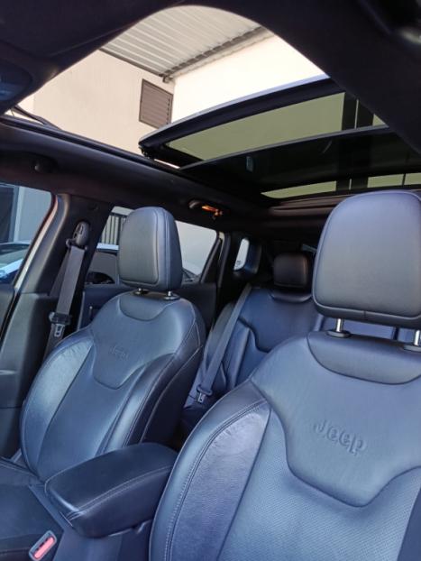 JEEP Compass 2.0 16V 4P S TURBO DIESEL 4X4 AUTOMÁTICO, Foto 8 JEEP Compass 2.0 16V 4P S TURBO DIESEL 4X4 AUTOMÁTICO, Foto 8