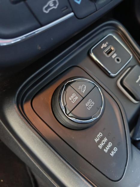 JEEP Compass 2.0 16V 4P S TURBO DIESEL 4X4 AUTOMÁTICO, Foto 11 JEEP Compass 2.0 16V 4P S TURBO DIESEL 4X4 AUTOMÁTICO, Foto 11