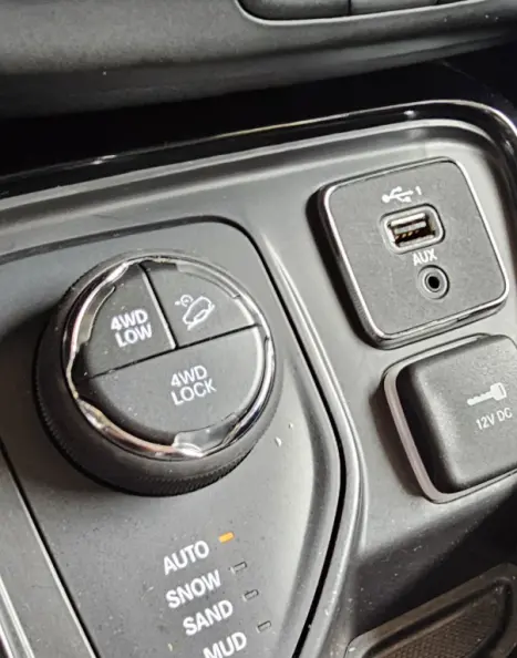 JEEP Compass 2.0 16V 4P LIMITED TURBO DIESEL 4X4 AUTOMTICO, Foto 13