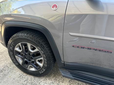 JEEP Compass 2.0 16V 4P TRAILHAWK TURBO DIESEL 4X4 AUTOMÁTICO, Foto 5 JEEP Compass 2.0 16V 4P TRAILHAWK TURBO DIESEL 4X4 AUTOMÁTICO, Foto 5