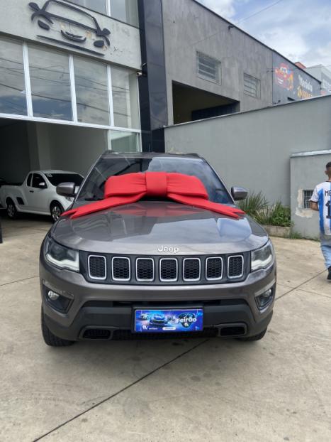 JEEP Compass 2.0 16V 4P 350 LONGITUDE 4X4 TURBO DIESEL AUTOMÁTICO, Foto 4 JEEP Compass 2.0 16V 4P 350 LONGITUDE 4X4 TURBO DIESEL AUTOMÁTICO, Foto 4