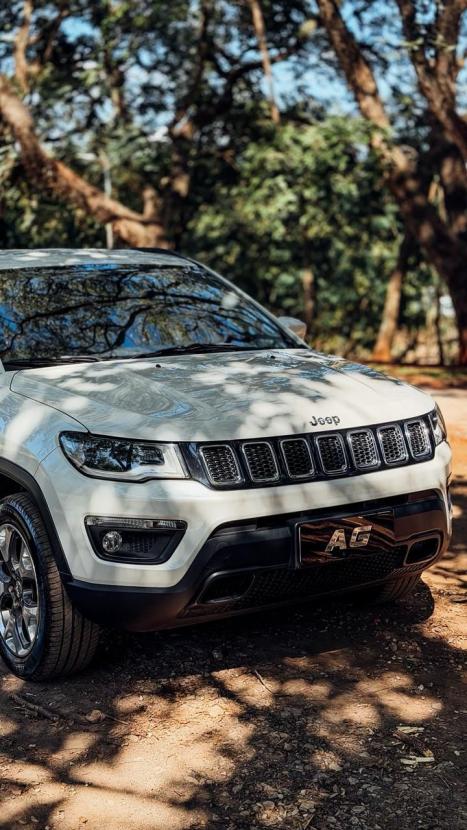 JEEP Compass 2.0 16V 4P LONGITUDE TURBO DIESEL 4X4 AUTOM�TICO, Foto 4