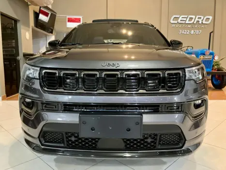 JEEP Compass 2.0 16V 4P HURRICANE 4 TURBO BLACKHAWK AUTOM�TICO AT9, Foto 35