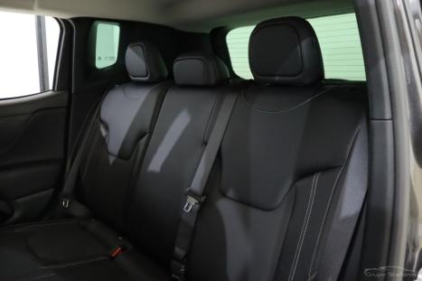 JEEP Renegade 1.3 16V 4P FLEX T270 LONGITUDE TURBO AUTOM�TICO, Foto 8