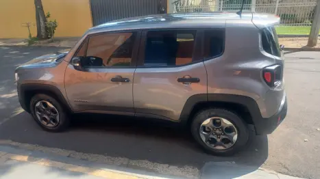 JEEP Renegade 1.8 16V 4P FLEX AUTOMÁTICO, Foto 11 JEEP Renegade 1.8 16V 4P FLEX AUTOMÁTICO, Foto 11