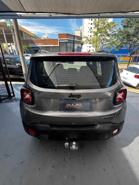 JEEP Renegade 1.8 16V 4P FLEX NIGTH EAGLE AUTOMÁTICO, Foto 5 JEEP Renegade 1.8 16V 4P FLEX NIGTH EAGLE AUTOMÁTICO, Foto 5