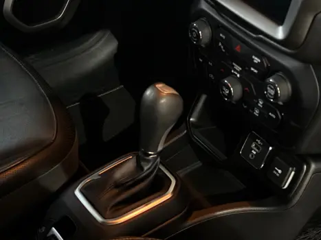 JEEP Renegade 1.8 16V 4P FLEX LONGITUDE AUTOMTICO, Foto 9