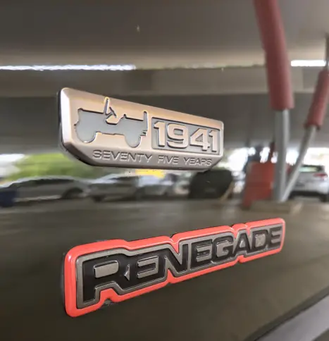 JEEP Renegade 1.8 16V 4P FLEX 75 ANOS 4P AUTOM�TICO, Foto 10