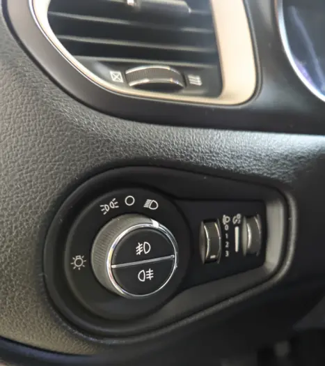 JEEP Renegade 1.8 16V 4P FLEX 75 ANOS 4P AUTOM�TICO, Foto 18