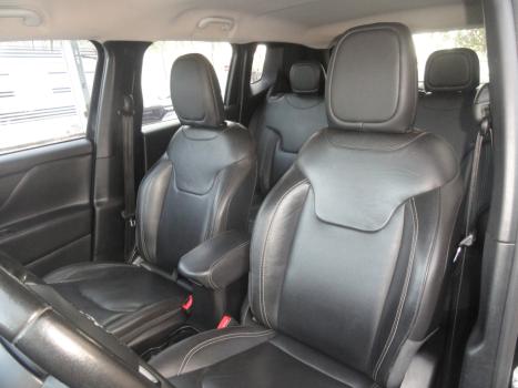 JEEP Renegade 1.8 16V 4P FLEX LONGITUDE AUTOM�TICO, Foto 17