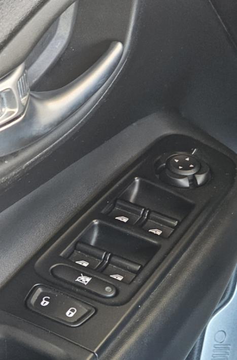 JEEP Renegade 1.8 16V 4P FLEX LONGITUDE AUTOM�TICO, Foto 18