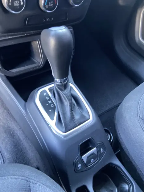 JEEP Renegade 1.8 16V 4P FLEX AUTOM�TICO, Foto 8