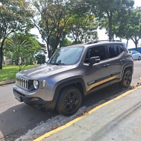 JEEP Renegade 1.8 16V 4P FLEX AUTOMÁTICO, Foto 3