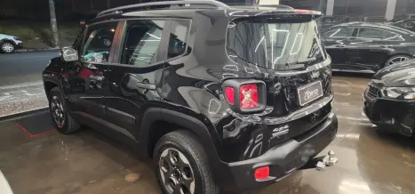 JEEP Renegade 2.0 16V 4P TURBO DIESEL SPORT 4X4 AUTOMÁTICO, Foto 3 JEEP Renegade 2.0 16V 4P TURBO DIESEL SPORT 4X4 AUTOMÁTICO, Foto 3