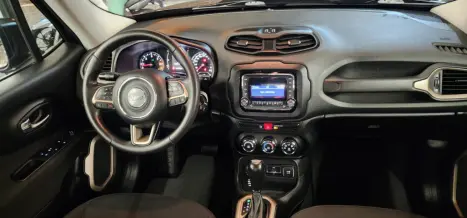 JEEP Renegade 2.0 16V 4P TURBO DIESEL SPORT 4X4 AUTOMÁTICO, Foto 7 JEEP Renegade 2.0 16V 4P TURBO DIESEL SPORT 4X4 AUTOMÁTICO, Foto 7