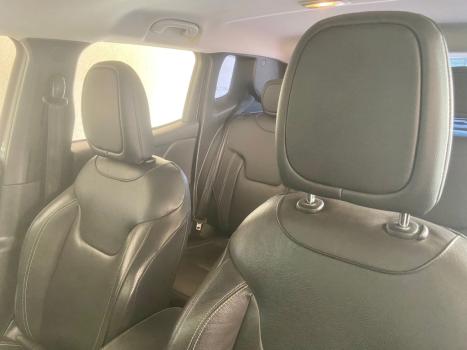 JEEP Renegade 2.0 16V 4P TURBO DIESEL LONGITUDE 4X4 AUTOMTICO, Foto 8