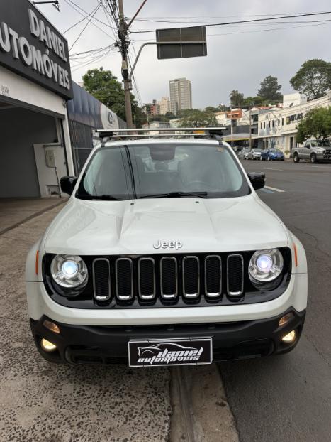 JEEP Renegade 2.0 16V 4P TURBO DIESEL LIMITED 4X4 AUTOMÁTICO, Foto 4 JEEP Renegade 2.0 16V 4P TURBO DIESEL LIMITED 4X4 AUTOMÁTICO, Foto 4