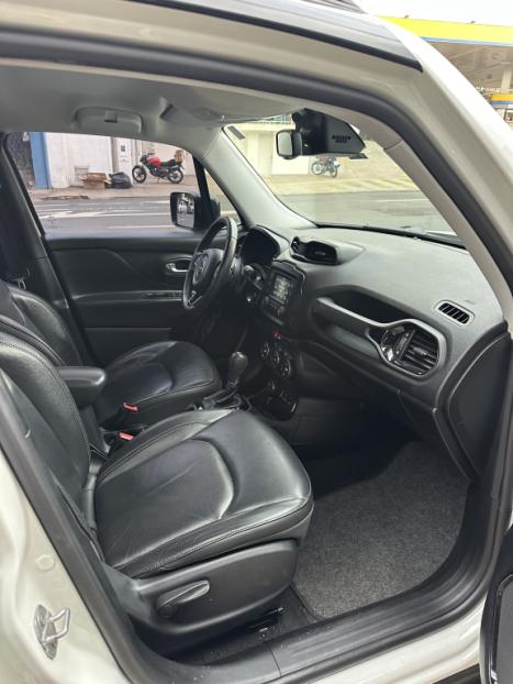 JEEP Renegade 2.0 16V 4P TURBO DIESEL LIMITED 4X4 AUTOMÁTICO, Foto 15 JEEP Renegade 2.0 16V 4P TURBO DIESEL LIMITED 4X4 AUTOMÁTICO, Foto 15