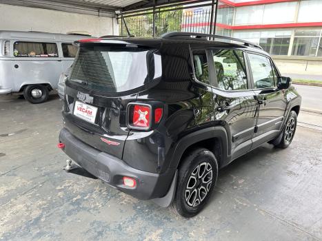 JEEP Renegade 2.0 16V 4P TURBO DIESEL TRAILHAWK 4X4 AUTOMÁTICO, Foto 2 JEEP Renegade 2.0 16V 4P TURBO DIESEL TRAILHAWK 4X4 AUTOMÁTICO, Foto 2