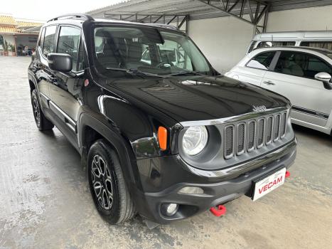 JEEP Renegade 2.0 16V 4P TURBO DIESEL TRAILHAWK 4X4 AUTOMÁTICO, Foto 10 JEEP Renegade 2.0 16V 4P TURBO DIESEL TRAILHAWK 4X4 AUTOMÁTICO, Foto 10