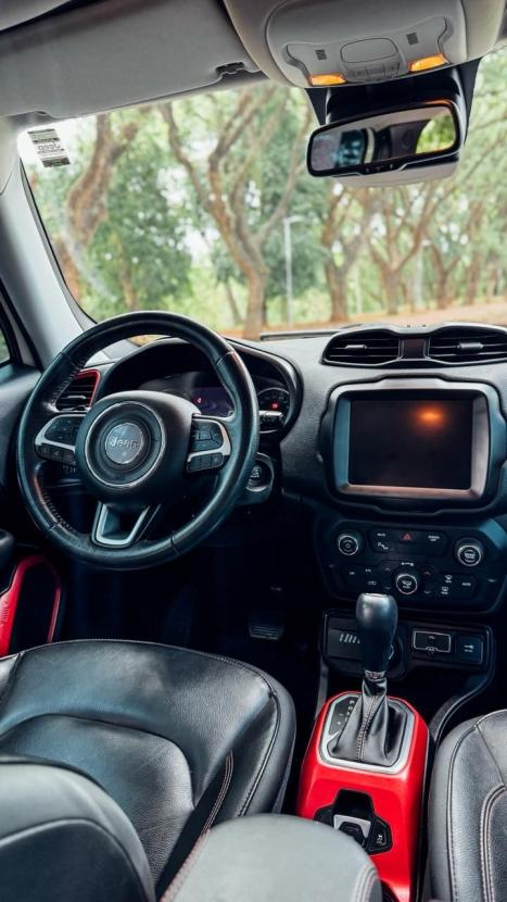 JEEP Renegade 2.0 16V 4P TURBO DIESEL TRAILHAWK 4X4 AUTOM�TICO, Foto 6