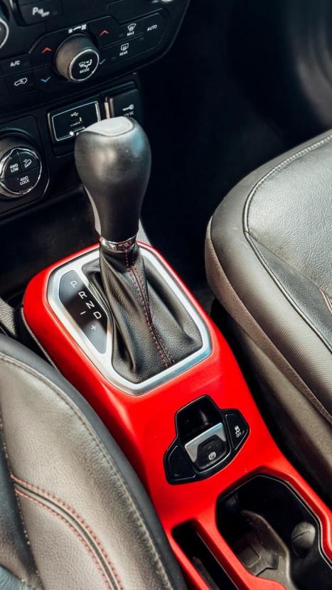 JEEP Renegade 2.0 16V 4P TURBO DIESEL TRAILHAWK 4X4 AUTOM�TICO, Foto 11