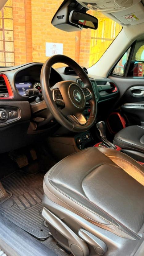 JEEP Renegade 2.0 16V 4P TURBO DIESEL TRAILHAWK 4X4 AUTOM�TICO, Foto 7