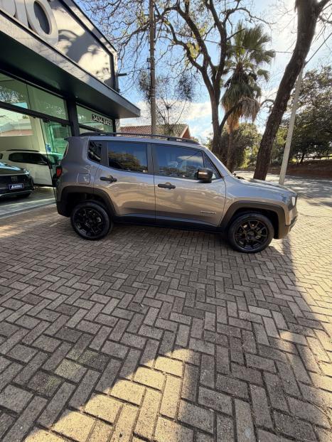 JEEP Renegade 2.0 16V 4P TURBO DIESEL MOAB 4X4 AUTOM�TICO, Foto 3
