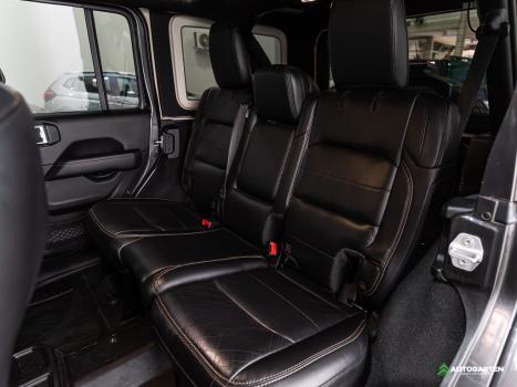 JEEP Wrangler 2.0 16V 4P TURBO UNLIMITED SAHARA 4X4 AUTOM�TICO, Foto 9