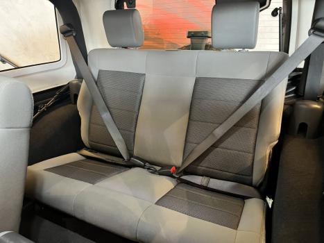 JEEP Wrangler 3.8 V6 12V SPORT TETO R�GIDO AUTOM�TICO, Foto 6