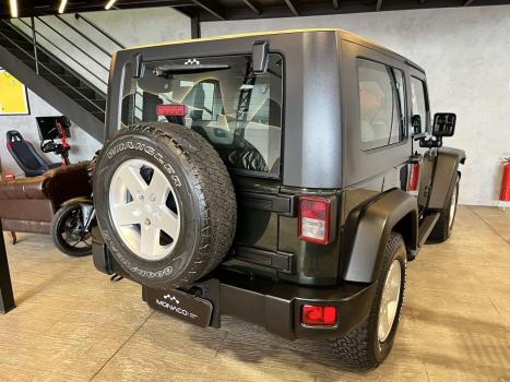 JEEP Wrangler 3.8 V6 12V SPORT TETO R�GIDO AUTOM�TICO, Foto 11