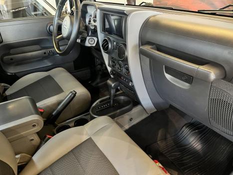 JEEP Wrangler 3.8 V6 12V SPORT TETO R�GIDO E LONA AUTOM�TICO, Foto 10