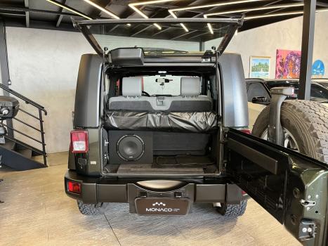 JEEP Wrangler 3.8 V6 12V SPORT TETO R�GIDO E LONA AUTOM�TICO, Foto 12