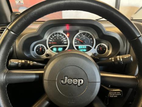 JEEP Wrangler 3.8 V6 12V SPORT TETO R�GIDO E LONA AUTOM�TICO, Foto 13