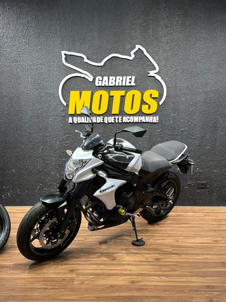 KAWASAKI ER-6N 650 , Foto 4