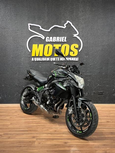 KAWASAKI ER-6N 650 , Foto 3
