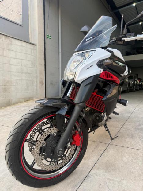 KAWASAKI ER-6N 650 ABS, Foto 3