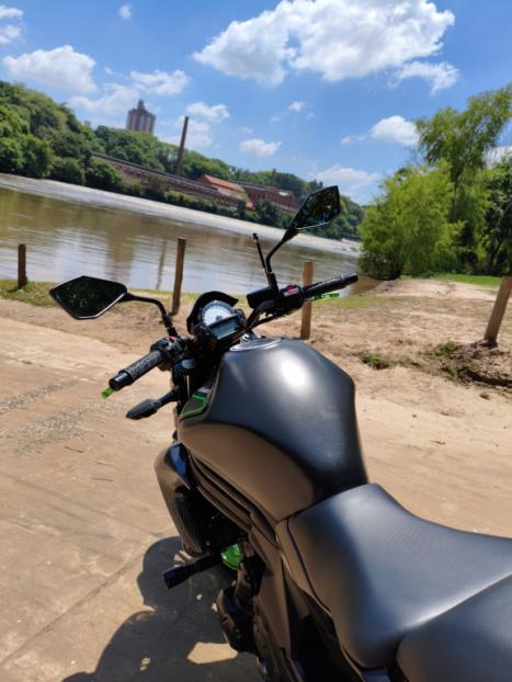 KAWASAKI ER-6N 650 ABS, Foto 5