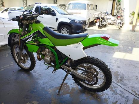 KAWASAKI KDX 220 , Foto 4