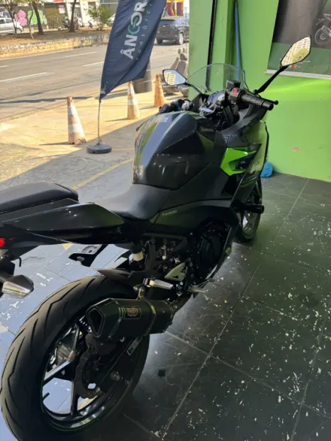 KAWASAKI Ninja 400 , Foto 6 KAWASAKI Ninja 400 , Foto 6