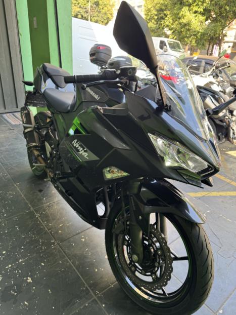 KAWASAKI Ninja 400 , Foto 3 KAWASAKI Ninja 400 , Foto 3